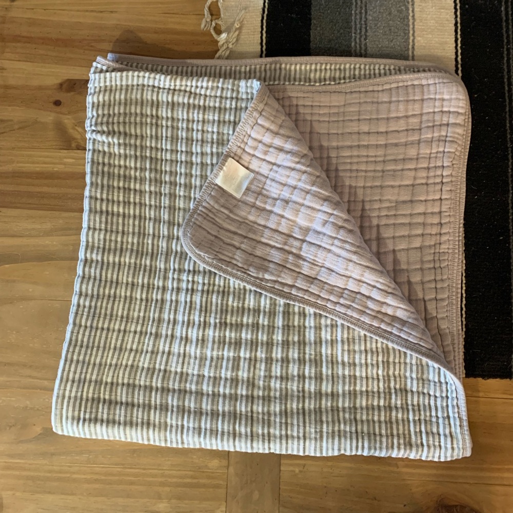 Little unicorn cotton muslin quilt